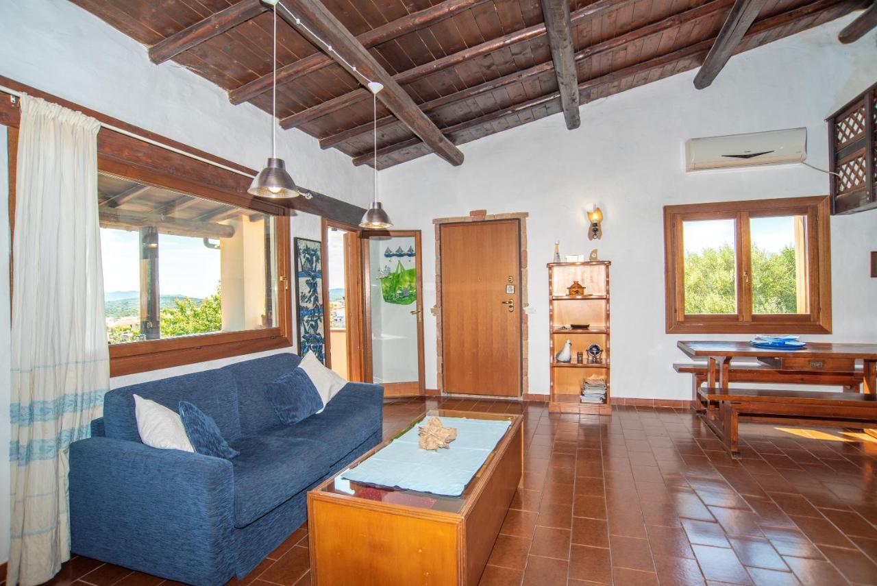 Splendida Vista Su Tavolara Villa Porto San Paolo  Eksteriør billede